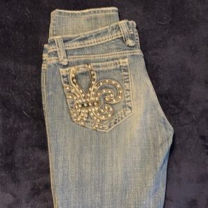 Fleur de lis pocket Miss me jeans